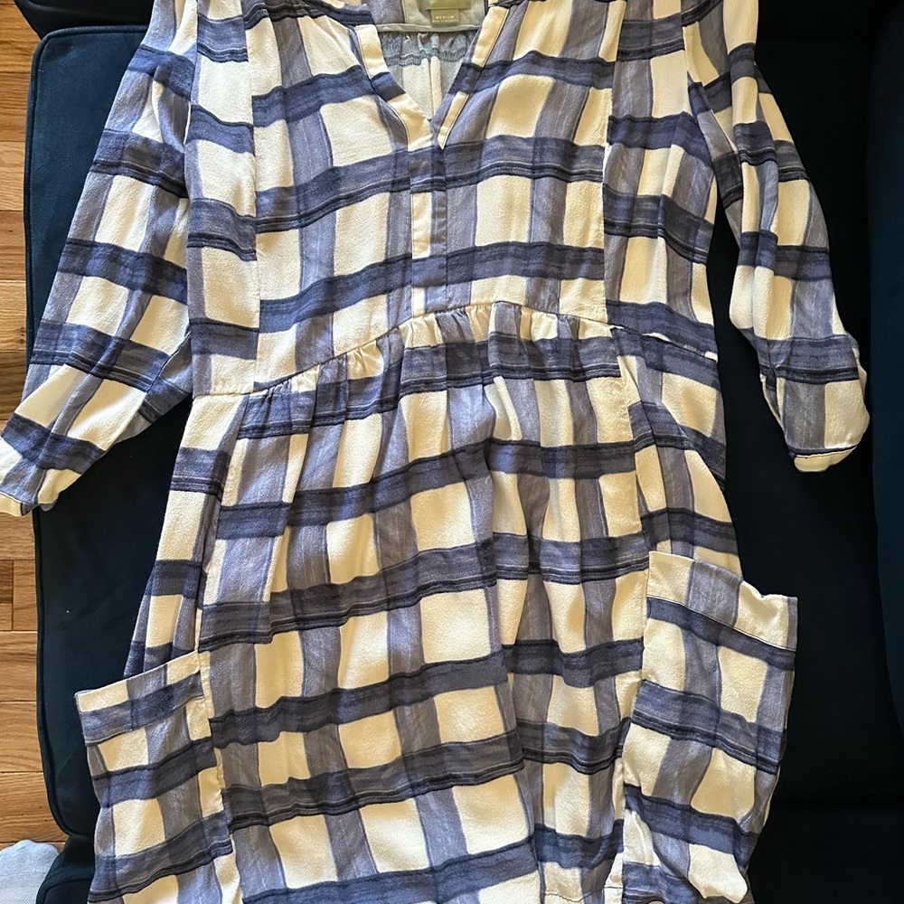 Anthropologie Devery Shirtdress. Medium. EUC